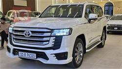 تويوتا لاندكروزر